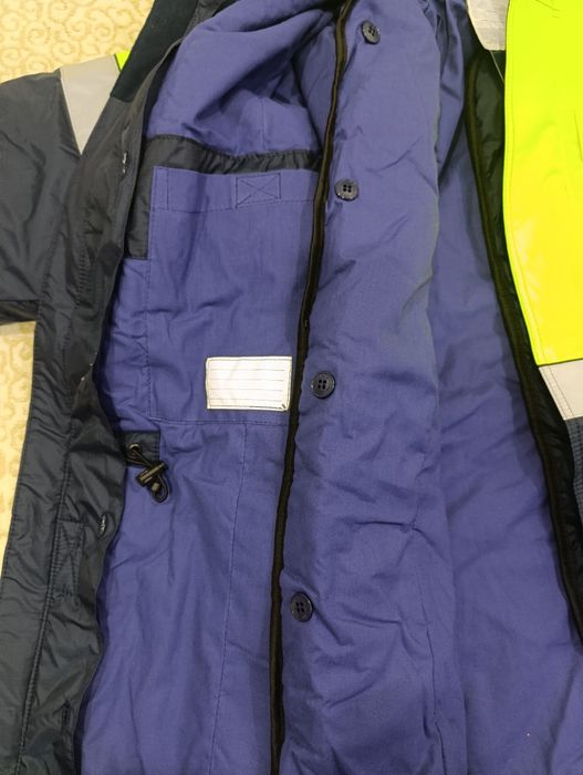 Зимние куртки комбинезоном