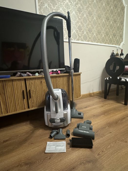 Пылесос Vitek б/у