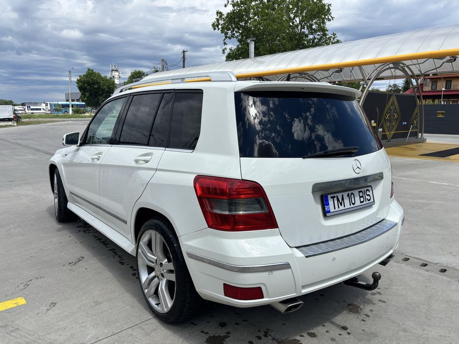 Vand mercedes alb