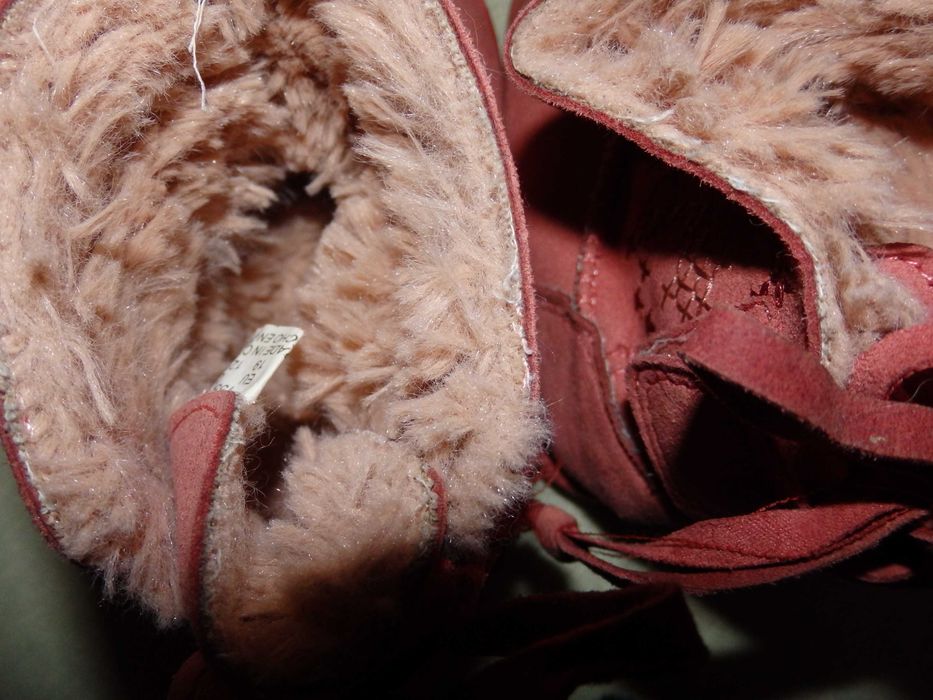 Топли ботушки Зара