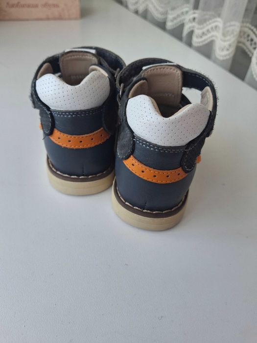 Продам ортопедические сандали