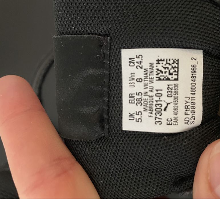 Adidasi Puma Carina Lift