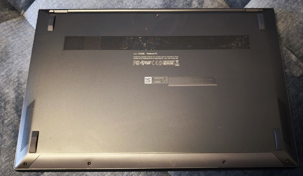 Dezmembrez sau vand Asus UX325EA 13,3 OLED I7/16GB/SSD512 ! Brasov