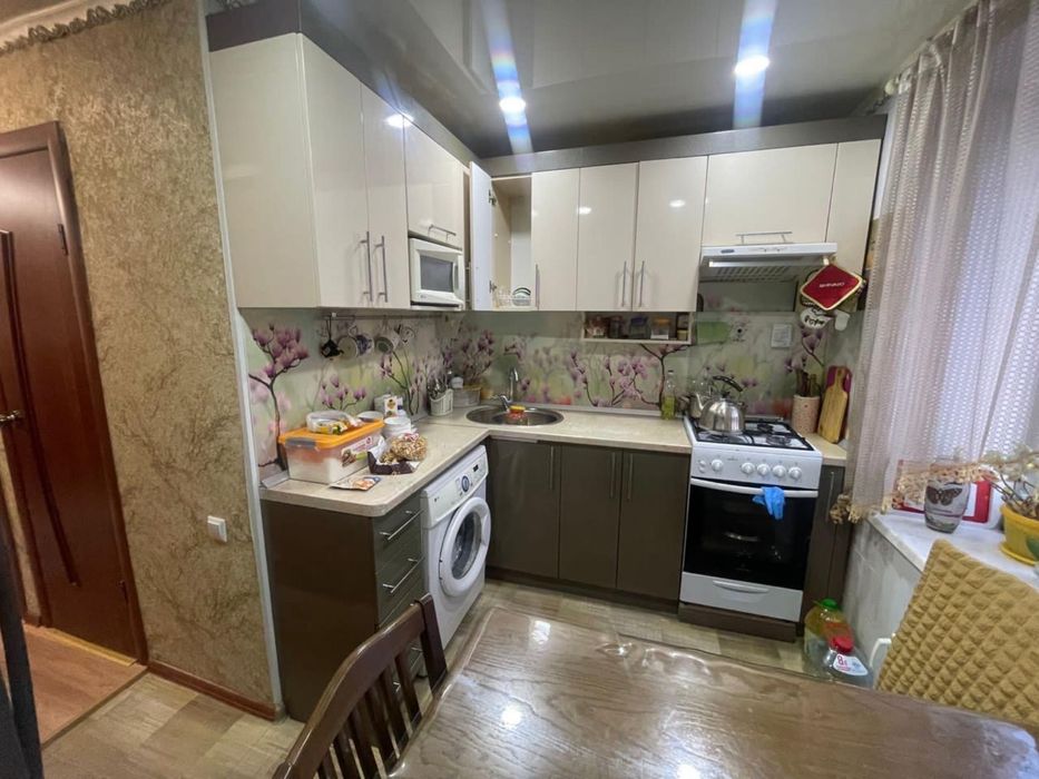 Продам квартиру 3 комнатная