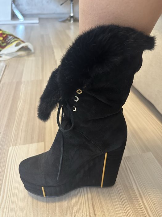 Ghete cu platforma Basconi,piele si blana naturala