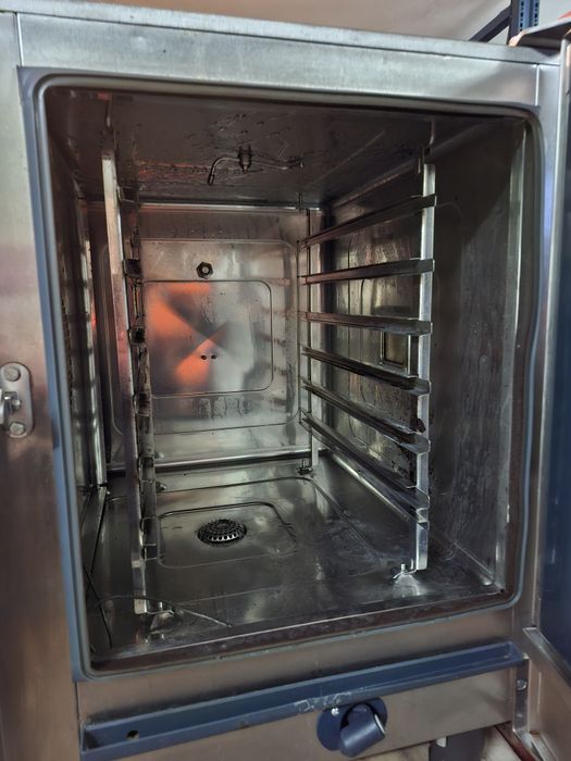 Cuptor electric convecție