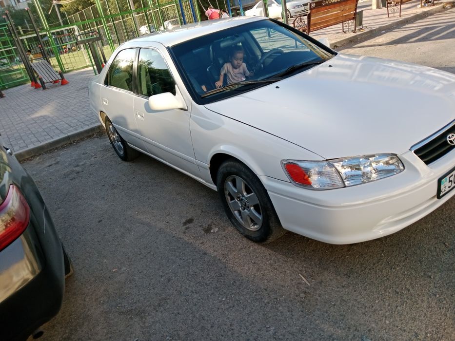 Камри 25 2.2 американец
