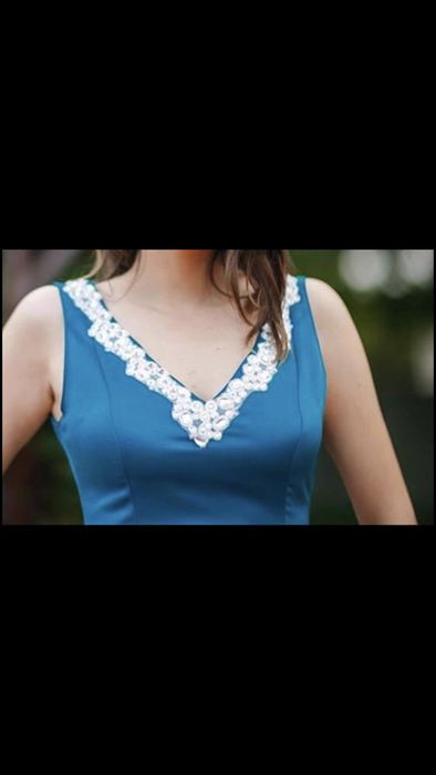 Rochie lunga cu crapatura