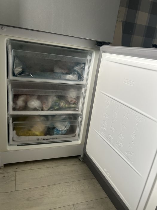 Продам срочно холодильник