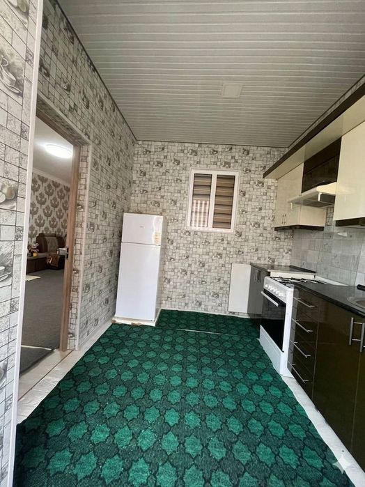 Самарқанд Сартепо массеви 5етажли домни 3қаватидан 2хонали