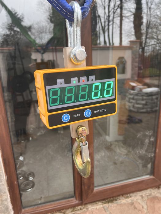 Кранови везни / кантар с кука и дистанционно от 300 кг до 5 тона