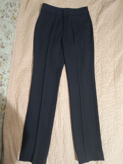 Брюки для девочек  11-13 лет