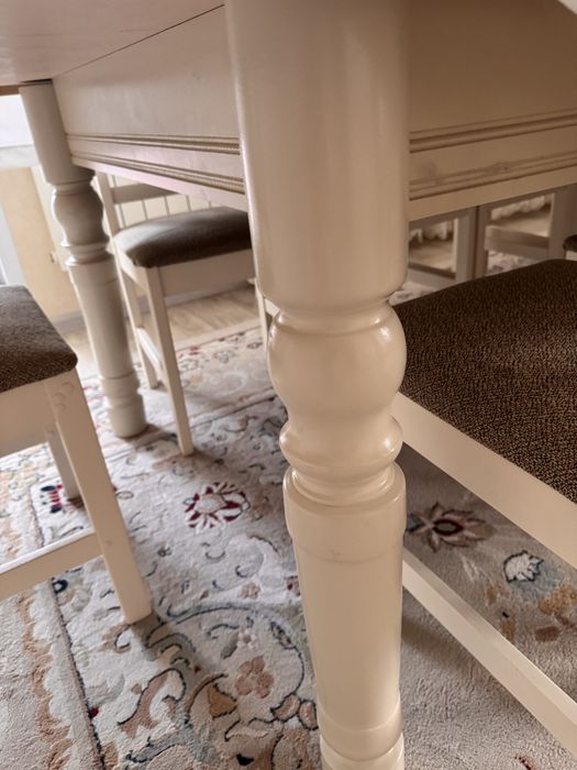 Стол гостевой большой