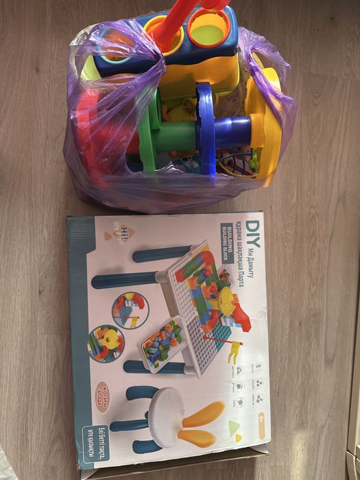 Детские игрушки до 2 лет