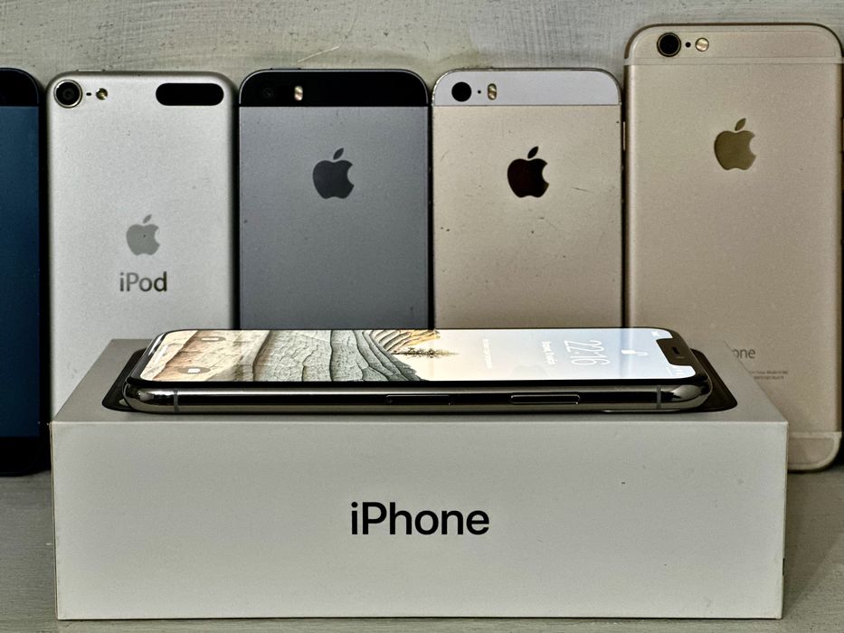 Продам iPhone X Silver 64GB.