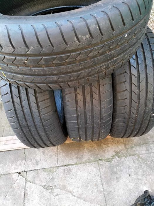 205 55 16 Vara-Goodyear-Runflat