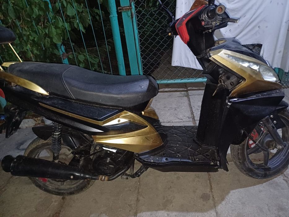 Продам скутер Педа