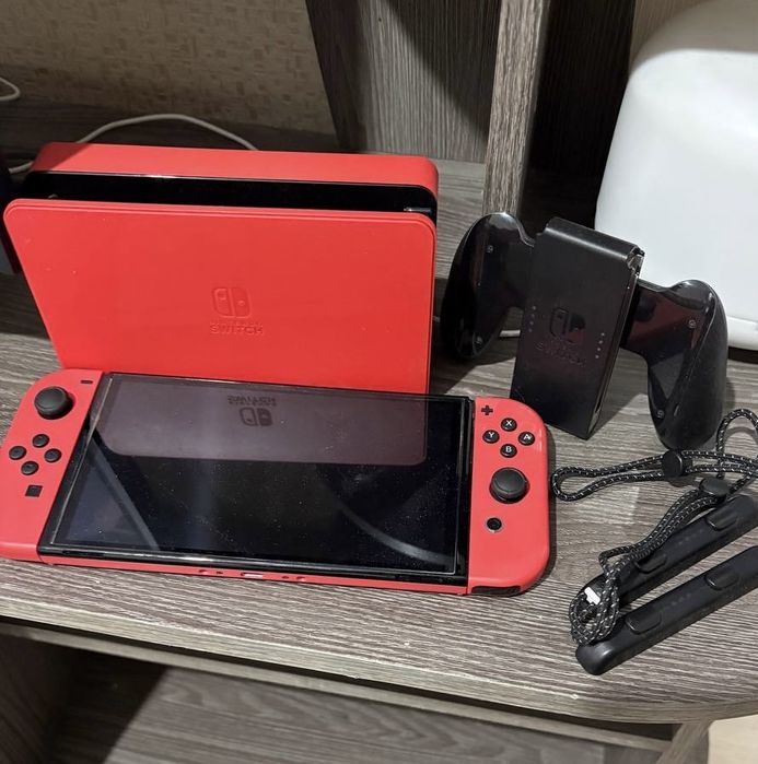 Nintendo switch oled 512 продам срочно