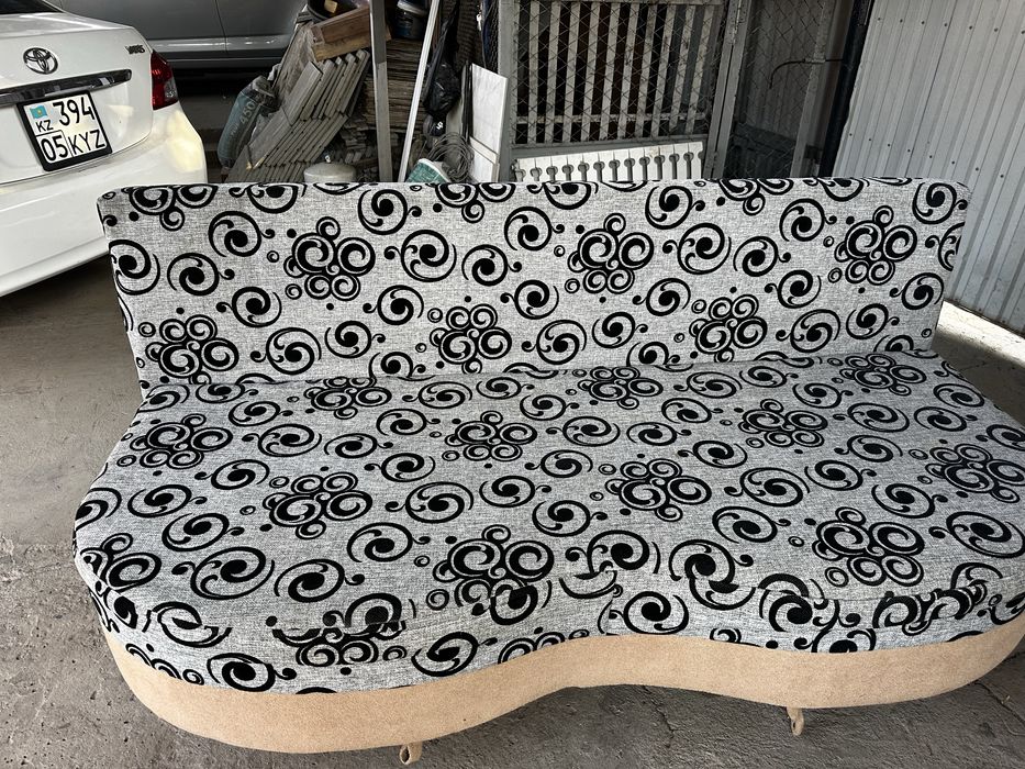 Диван хороший состояние …