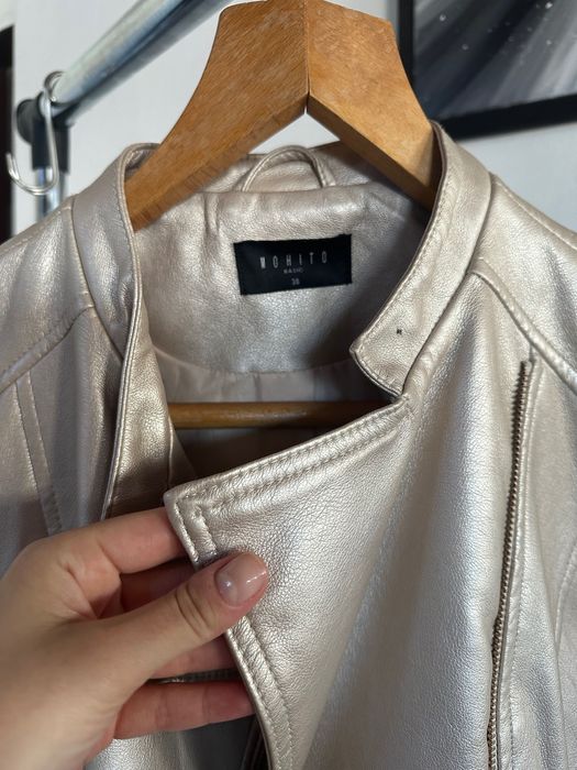 Кожено яке Mohito златисто