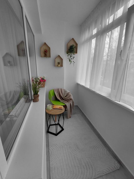 Apartament 3 camere Micro 16, et. 2/4,renovat total,mobilat