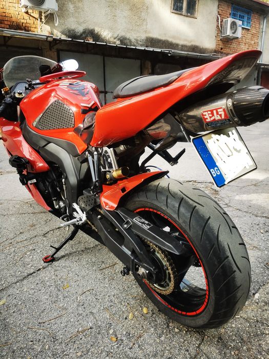 Honda cbr 1000rr sc 57