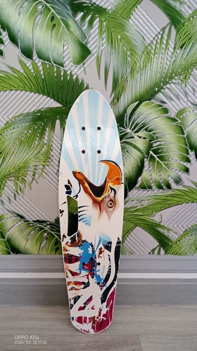 Скейтборд доска.