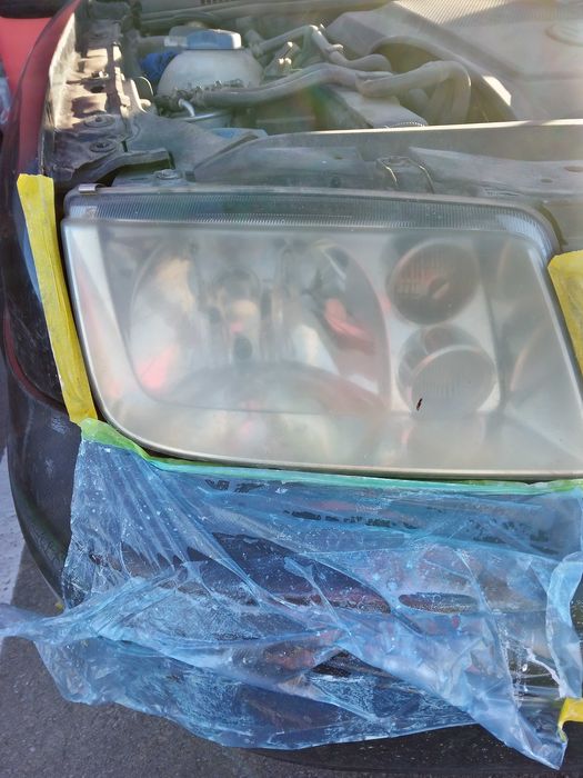 Полиране/Фолиране на фарове/Пране на тапицерия на коли/Пране на дивани