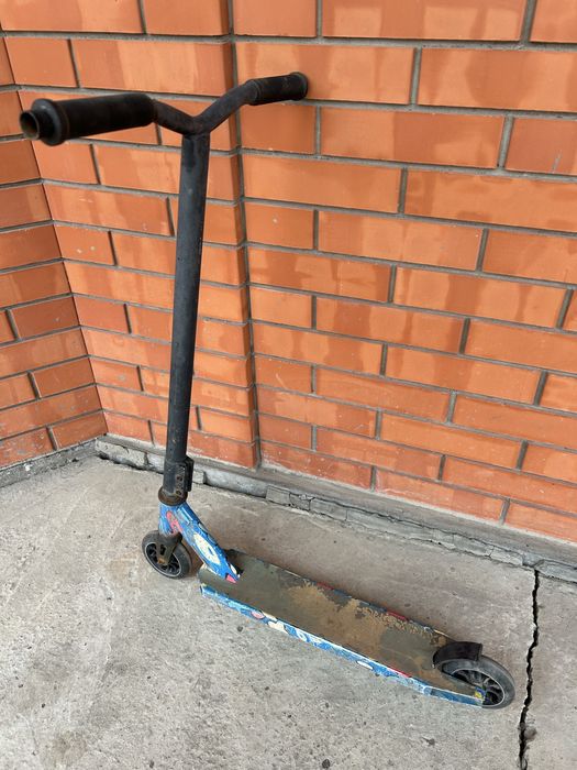 Трюковой самокат