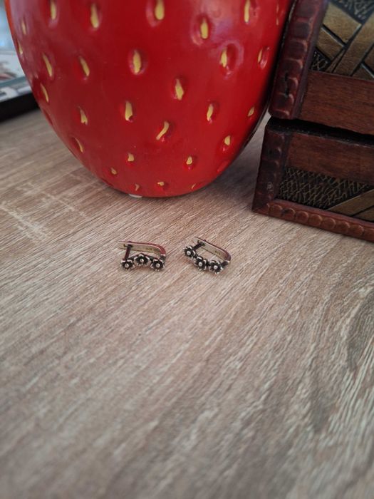 Сребърни обеци различни модели