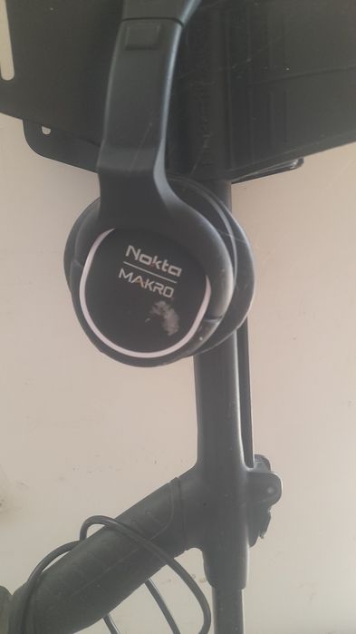 Продам металлоискатель