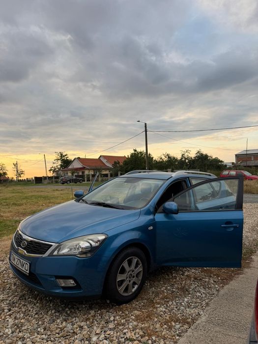 Vând Kia cee'd 2011 – 1.4 Benzină, 90 CP, Proprietar, Înmatriculată TM