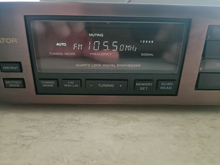 Sony ST S 444 ES II, radio tuner AM/FM  din seria Esprit