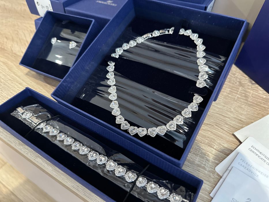 Set Swarovski Ariana Grande Angelic tennis colier, bratara, cercei