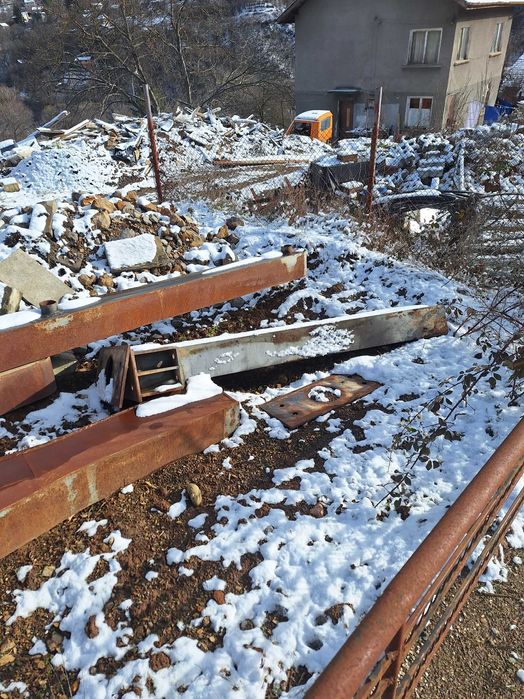 Навес за коли или басейн