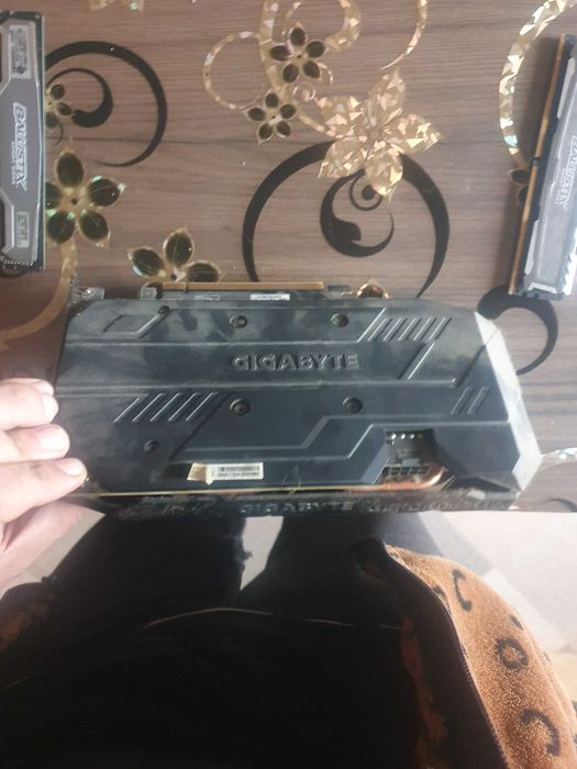 Placa video plus rami