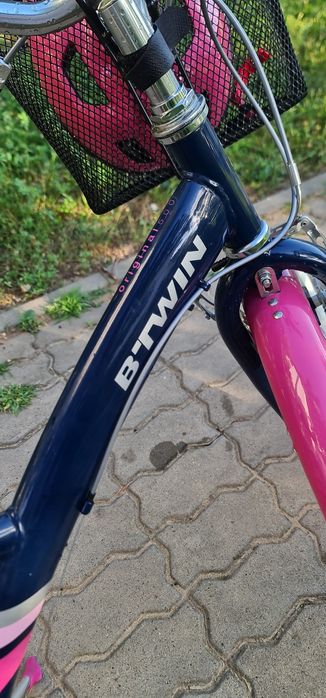 Bicicletă B'Twin 24" fete + cască, stare impecabilă, aproape nouă