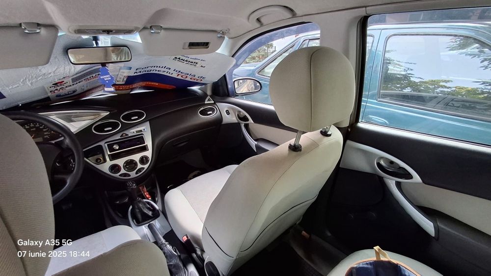 Forf focus mk1 sedan