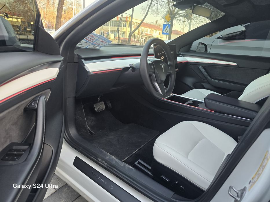 Tesla model-3 sotiladi nasiya savdoga