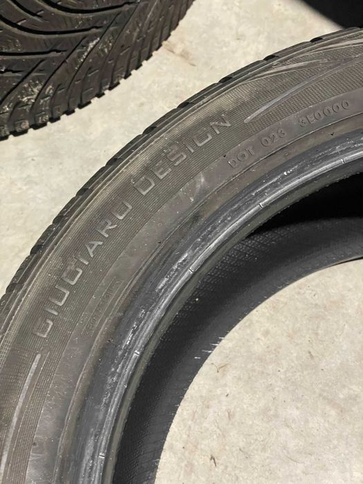 2X 255 45 19 Vredestein Giugiaro design Winter