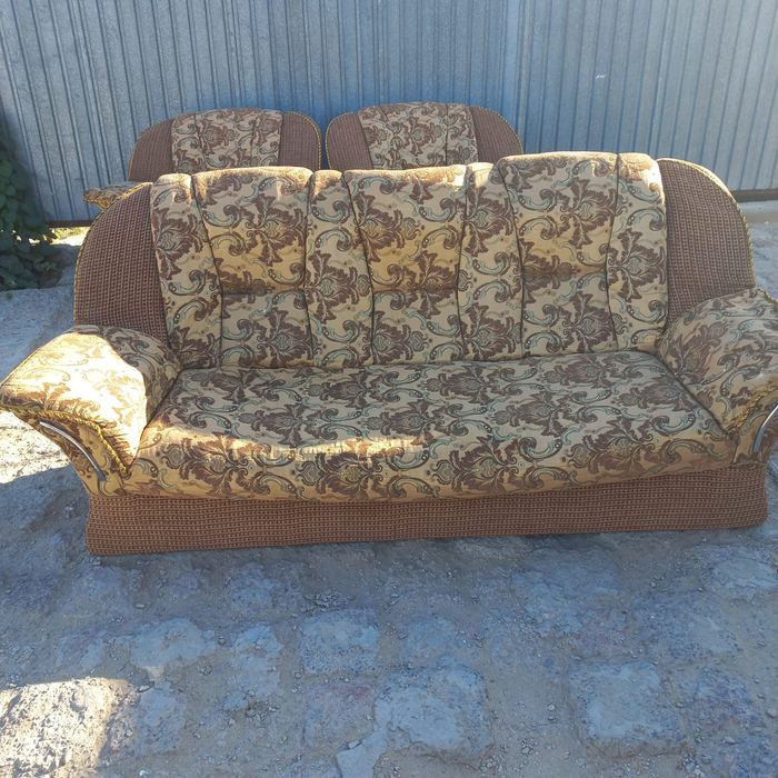 Диван,кресло 2шт