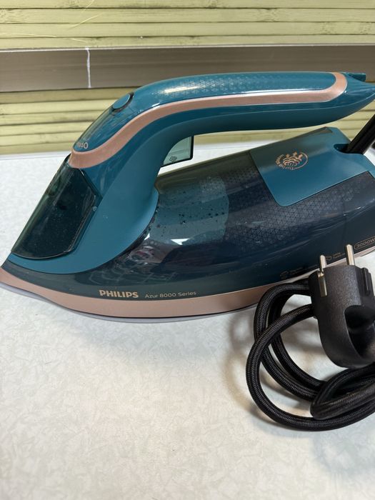 Ютия Philips DST8030