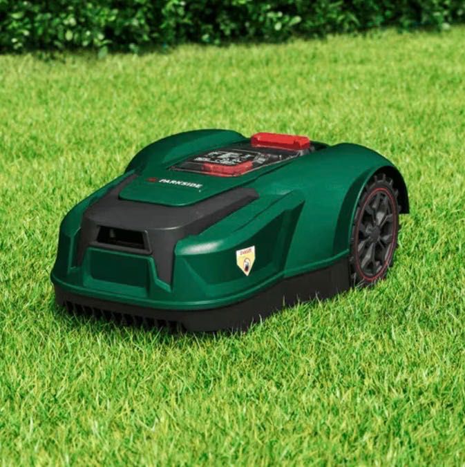 Robot tuns iarba Parkside