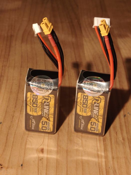 2 bateri lipo 4s 850mah tattu r-line