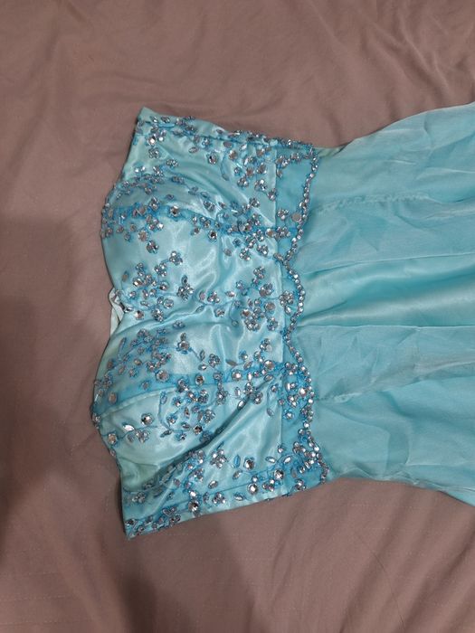 Дълга бална рокля