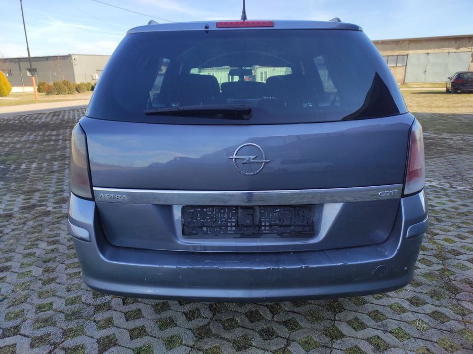 Части за Opel Astra H 1.3 CDTI боя Z 155 / Опел Астра Х 1.3