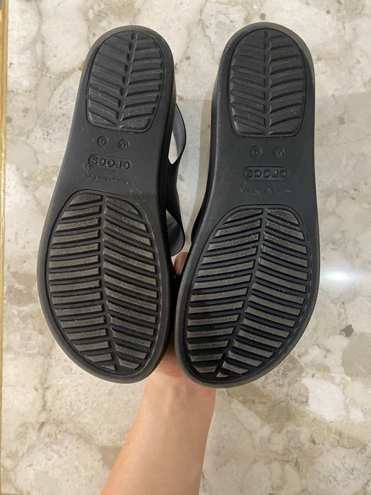 Чисто нови сандали Crocs, Skechers