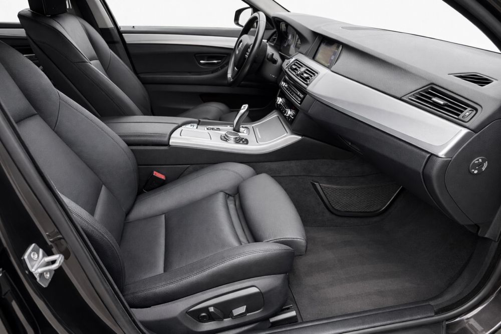 Bmw seria 5 F 10 facelift 2.0 diesel 2016 Distributie schimbata(factura)