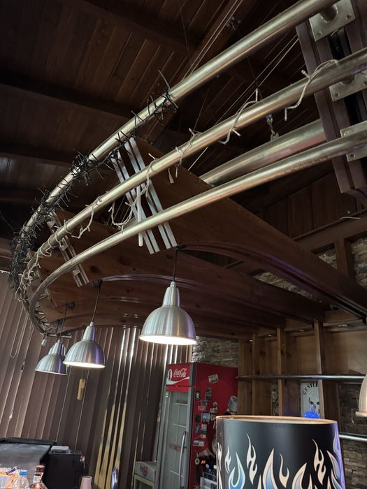 Бар плот бар обзавеждане