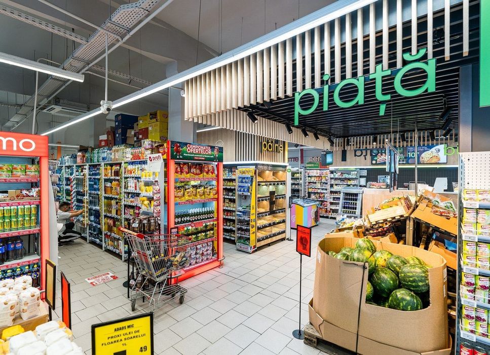 Spatiu comercial Piatra Neamt, inchiriat Profi, 375 mp